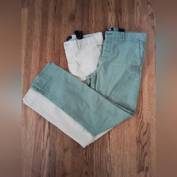 H&M  MENS PANTS 2 FOR $30 - Picture 1 of 7